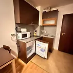 Mountain Paradise 2, One Bedroom 반스코