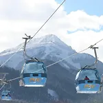 Mountain Paradise 2, One Bedroom 아파트 *